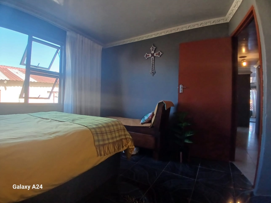 3 Bedroom Property for Sale in Scenery Park Eastern Cape